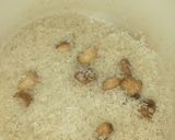 Foto del paso 4 de la receta: Arroz caldoso al ajo de mi pá