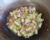 รูปขั้นตอนการทำที่ 2 ของ แตงโมอ่อนผัดไข่ใส่หมู