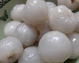 Hình bước làm 2 của món Sữa chua mix trái cây