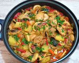 Foto del paso 5 de la receta: Guiso de verduras con pollo y patatas