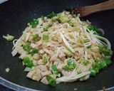 Foto langkah ke 4 dari resep Tumis Kulit jagung muda jamur enoki.
