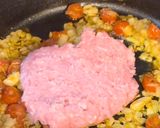 Foto del paso 2 de la receta: Pasta alla norcina y trufa 🥓🧀 (salchichas y trufa)