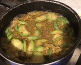 Une image de l'étape 8 de Soupe de pommes de terre et courgettes blanches aux épices italiennes.