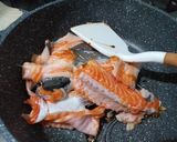 Foto langkah ke 2 dari resep Tetelan salmon masak kecap.