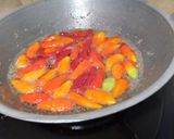 Foto langkah ke 2 dari resep Sambal Cumi Asin.