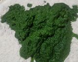 A picture of step 2 of Methi Paratha.