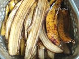 13. Keripik Kulit Pisang🍌