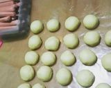 Foto langkah ke 6 dari resep Roti sosis manis.