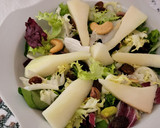 Foto del paso 4 de la receta: Ensalada con pollo, peras y frutos secos