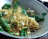 Foto langkah ke 4 dari resep Mie Goreng Jawa.