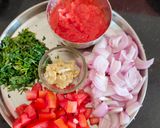 टोमॅटो राईस(Tomato rice recipe in marathi) रेसिपी स्टेप 3 फोटो 