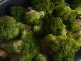 Brócoli con salsa blanca