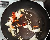 Foto langkah ke 2 dari resep Tuna Spaghetti Aglio Olio.