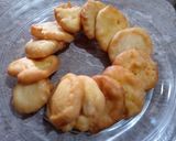 A picture of step 2 of Moong dal Dahi Bhalla Chaat.