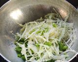 A picture of step 1 of Yellow cabbage.
