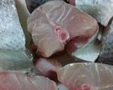 A picture of step 1 of Fry Fish.