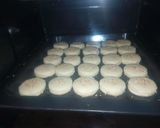 A picture of step 2 of Traditional cookies gireba.
