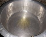 A picture of step 1 of Vermicelli zarda.