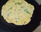 மேத்தி தேப்லா (வெந்தய கீரை தேப்லா) ரெசிபி ஸ்டேப் 3 புகைப்படம்