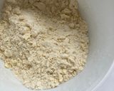 A picture of step 1 of Mum’s plate chicken pie.