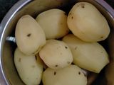 બટેટા નુ શાક(Bateta Shaak Recipe in Gujarati)