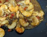 Foto langkah ke 4 dari resep Udang Saus Tiram.