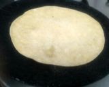 A picture of step 4 of Phulka roti with kasuri methi.