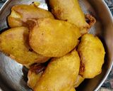 आलू पकौड़ा (aloo pakoda recipe in Hindi) रेसिपी चरण 3 फोटो