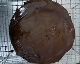 A picture of step 6 of Chocolate ganache cake.