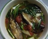 รูปขั้นตอนการทำที่ 6 ของ ต้มยำปลานิลใส่เห็ดฟาง