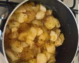 A picture of step 2 of Apple crumbs.
