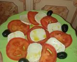 Une image de l'étape 3 de Salade tomate et fromage de chèvre 🐐.