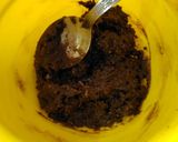 A picture of step 2 of Oreo Mango Dessert.