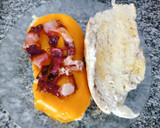 Foto del paso 4 de la receta: Sanguchito de huevo (Harley Quinn)