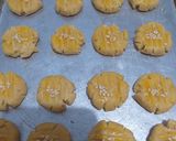 Foto langkah ke 5 dari resep Kue Kering Emping.