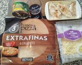 Foto del paso 1 de la receta: Pizza Extrafina con Pollo, Piña, Queso y Mermelada Casera o a Tu Gusto