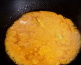 Gambar langkah 3 resipi Udang Masak Lemak Nanas.