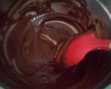 Foto del paso 6 de la receta: Alfajores con masa de coco relleno de frosting de chocolate