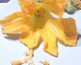 Une image de l'étape 1 de Fleurs de courgettes farcies.