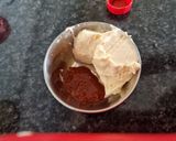 A picture of step 1 of Quick biscuit sandwich.