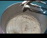 Foto del paso 3 de la receta: Mousse de dulce de leche (fácil)
