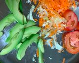 A picture of step 2 of Mayo and vegetable Sandwich.