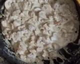 A picture of step 3 of Creamy Walnut Mushroom 🍄‍🟫 Toast.