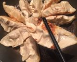 Foto langkah ke 3 dari resep 7. Kuotie - Gyoza.