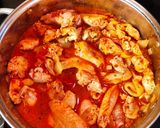 Csirke szárny- combfilé pörkölt cukkínivel, padlizsánnal recept fázis 2 fotója