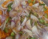 वैजी पिज़्ज़ा (veggie pizza recipe in Hindi) रेसिपी चरण 1 फोटो