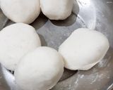 A picture of step 5 of Rice Sesame Sweet Balls.