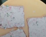 A picture of step 2 of Malai sandwich.