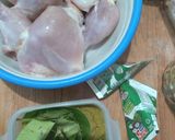 Foto langkah ke 1 dari resep Ayam Opor Kuning.
