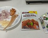 Foto langkah ke 1 dari resep Kalio daging sapi dan kentang sederhana bumbu instan.